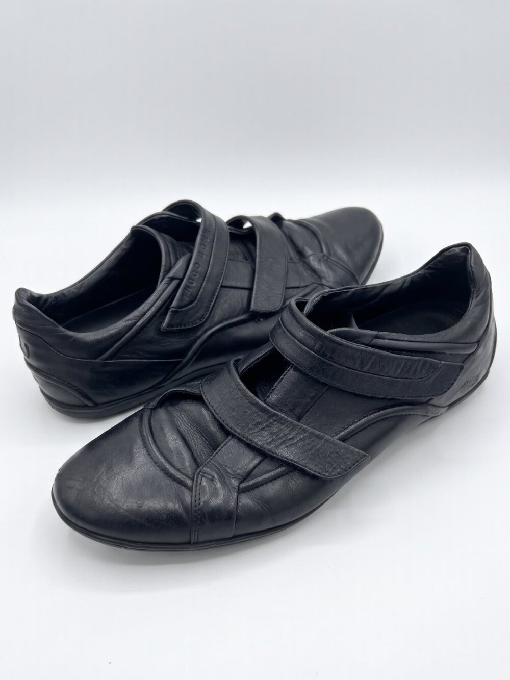 HUGO BOSS Black Leather Double Velcro Strap Low-Profile Luxury Sneakers